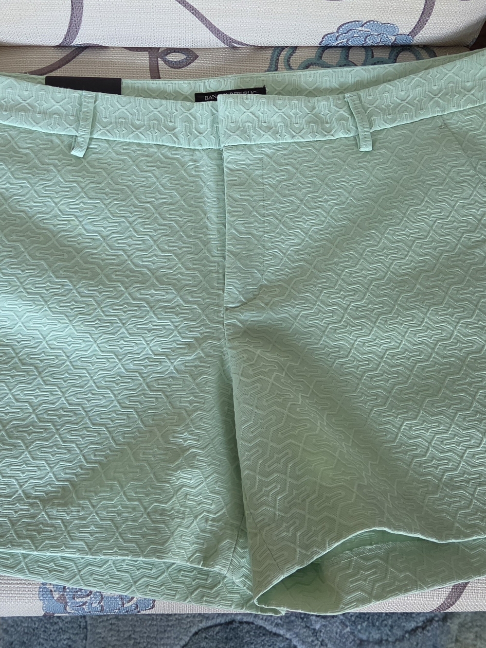 Banana Republic Mint Green Women's Flat Front Shorts